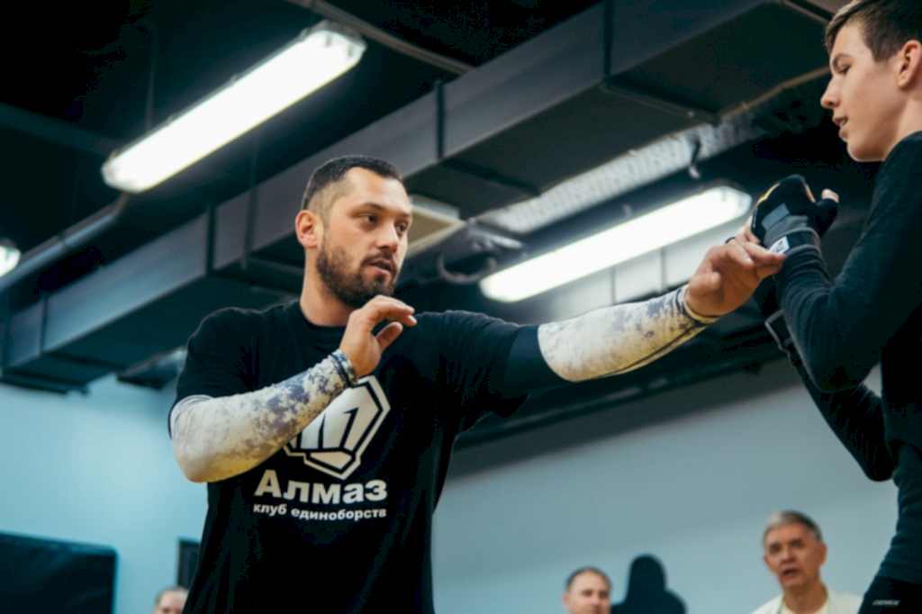 Тренировки по боксу в приморском районе - клуба алмаз спб